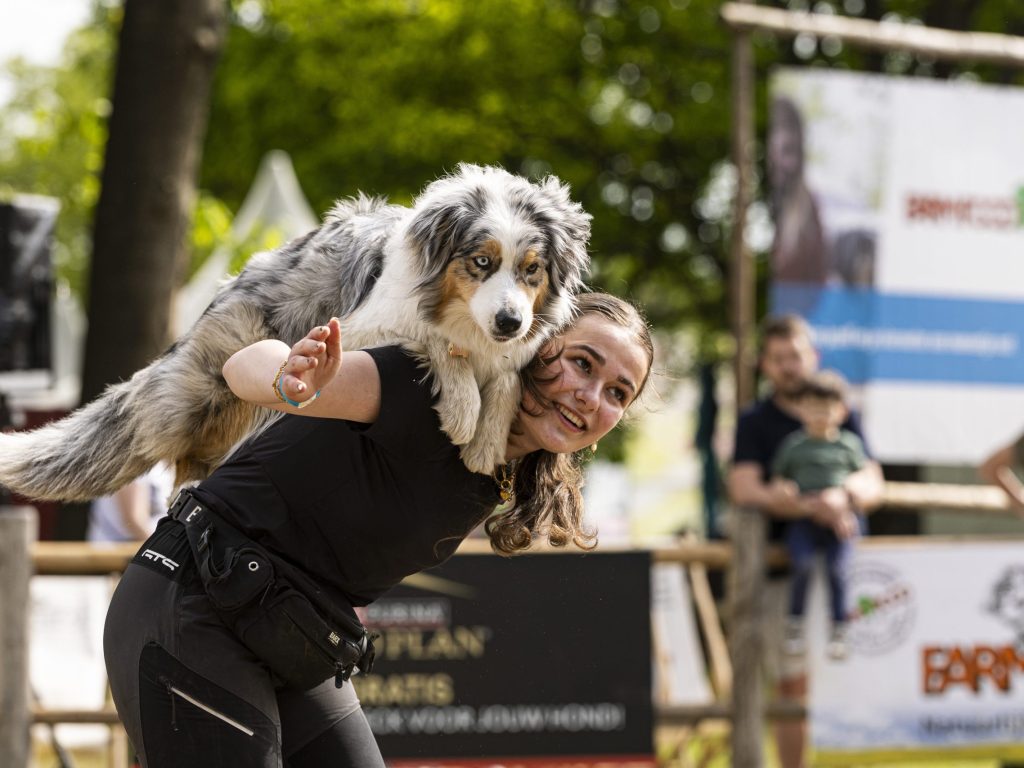 FarmFoodPiste-TrickDogFinale-_V242864